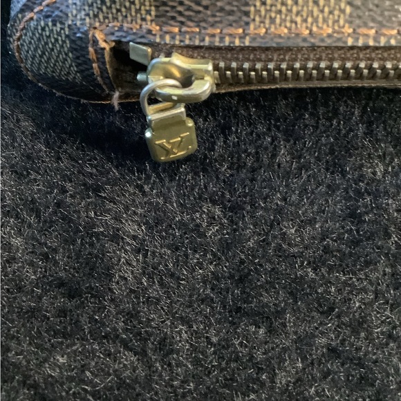 Louis Vuitton bag - Picture 6 of 13